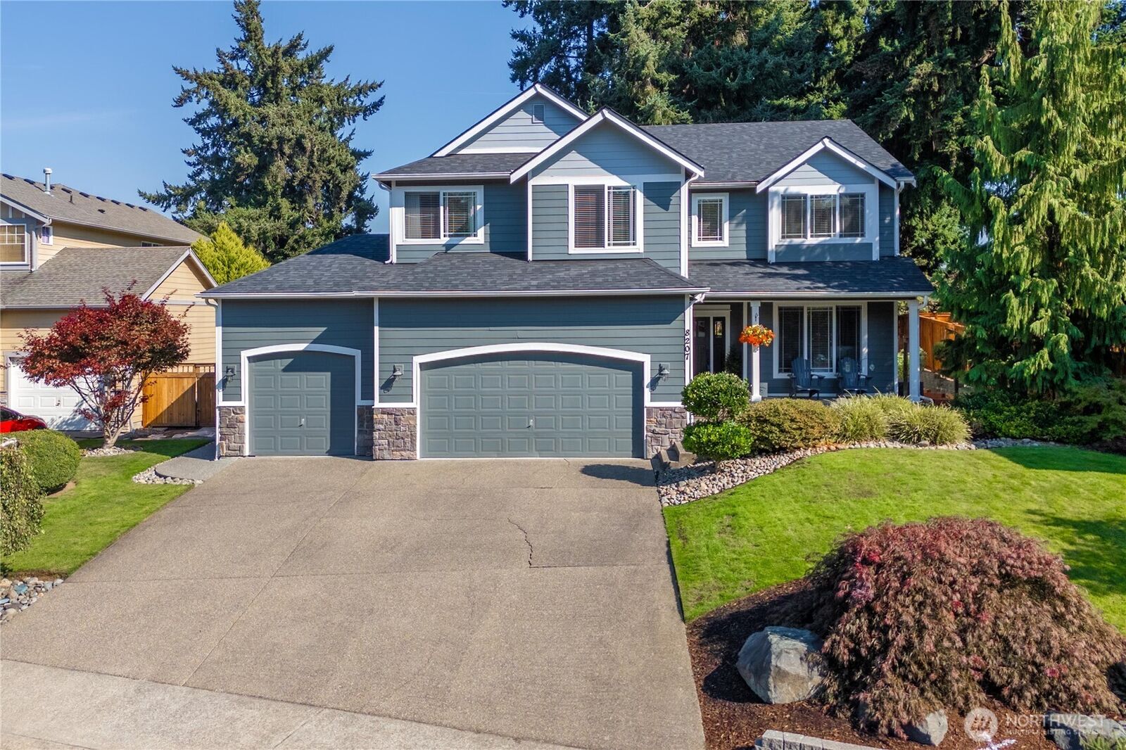 Property Photo:  8207  66th Avenue Ct E  WA 98371 
