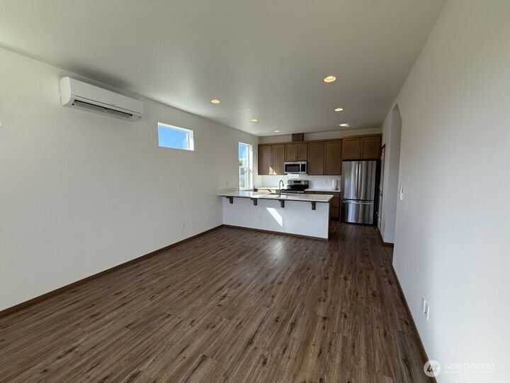 Property Photo:  1531  Virginia Avenue 2  WA 98201 