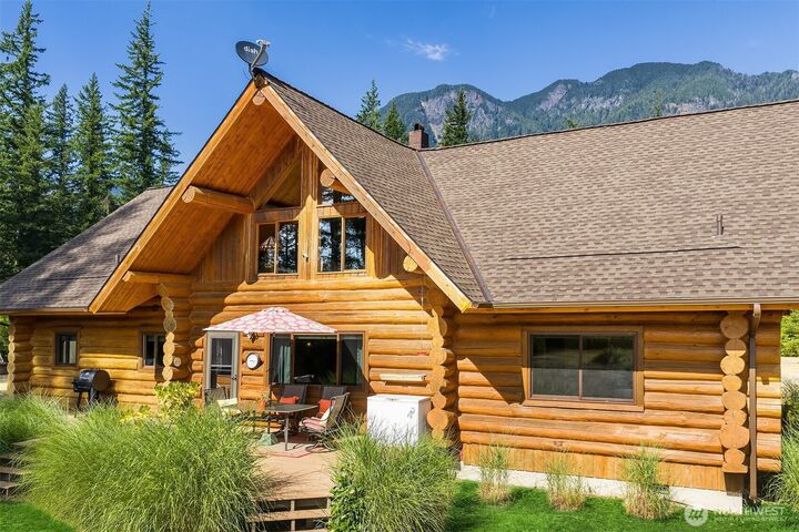 16406  May Creek Road  Gold Bar WA 98251 photo