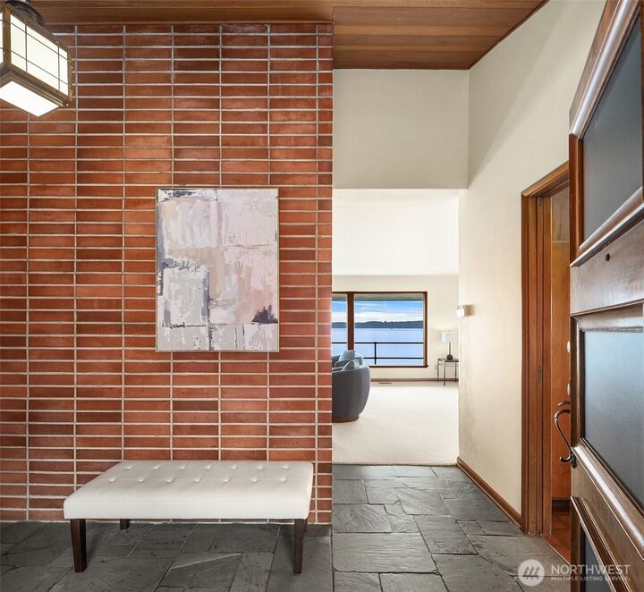 Property Photo:  11259  Arroyo Beach Place SW  WA 98146 
