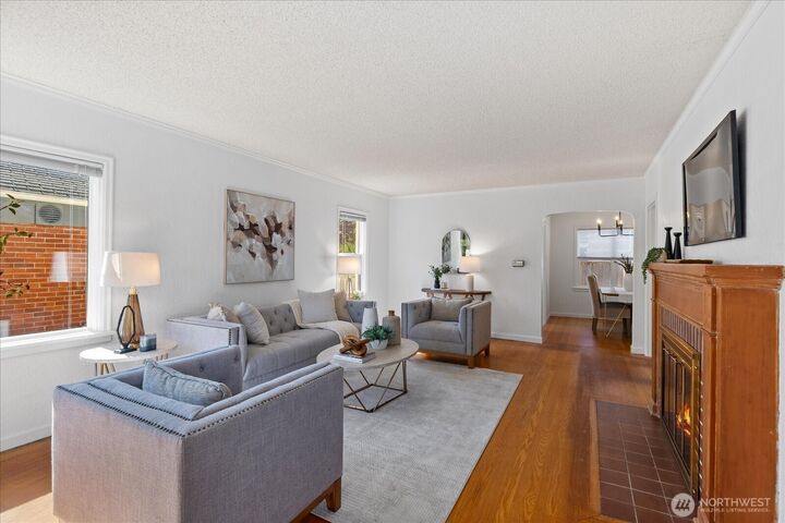Property Photo:  7711  Jones Avenue NW  WA 98117 