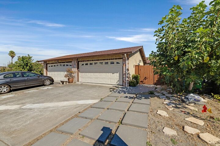 Property Photo:  31226 Lily Street  CA 94587 