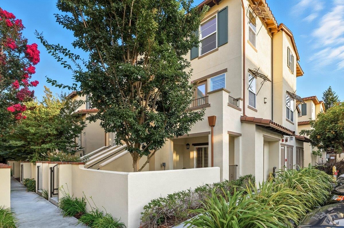 Property Photo:  352 Santa Elena Terrace  CA 94085 