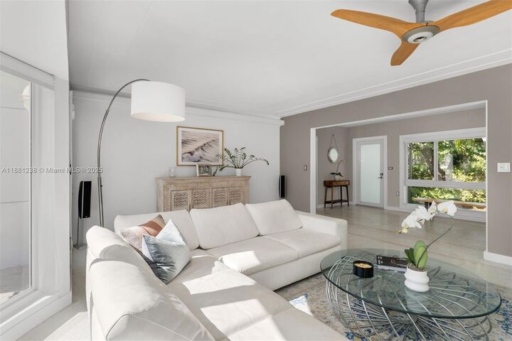 Property Photo: