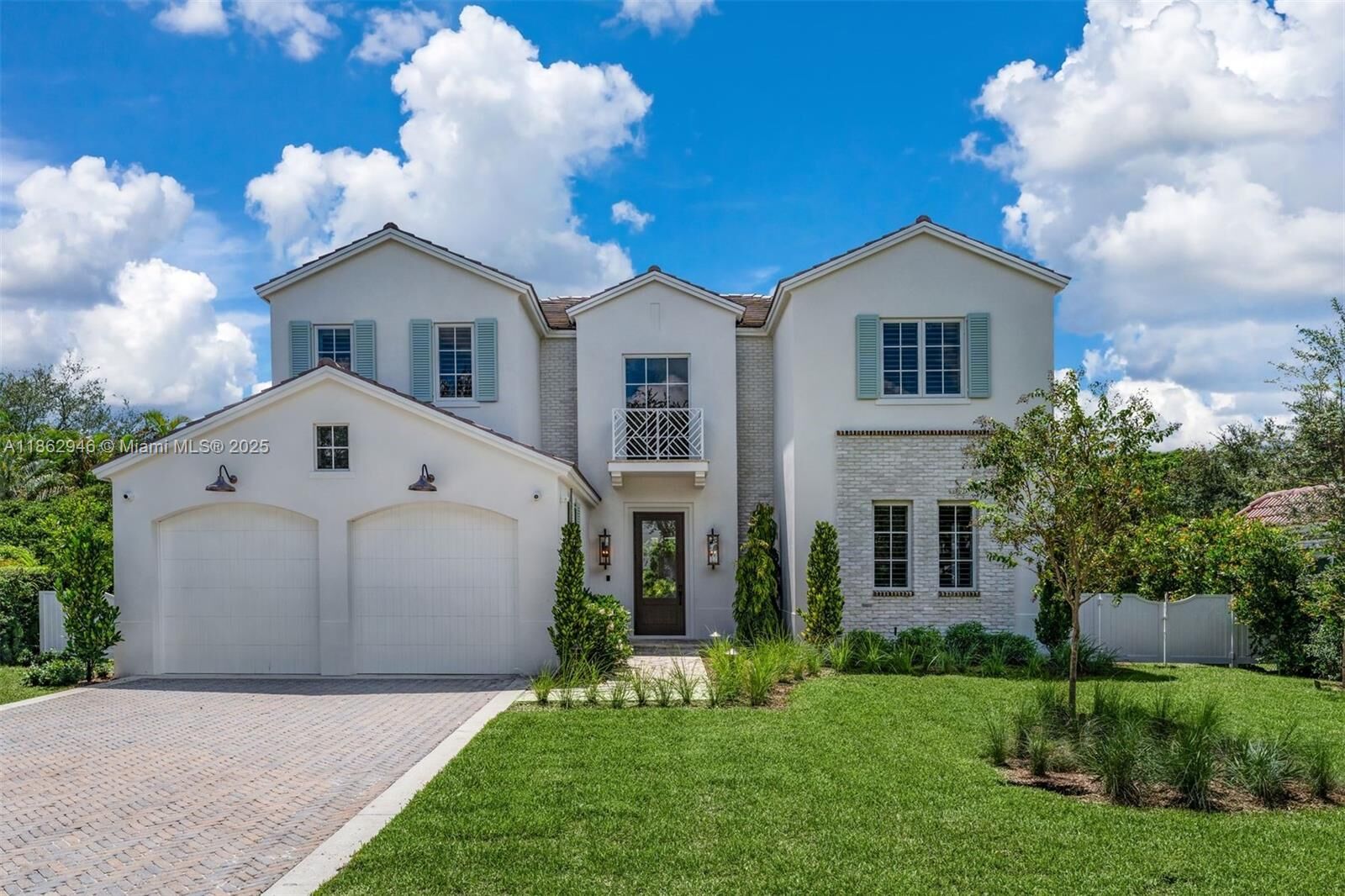 Property Photo: 5950 SW 83rd St FL 33143