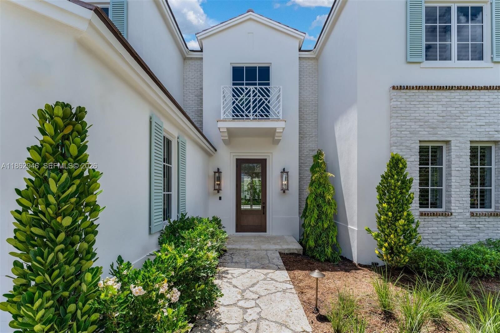 Property Photo:  5950 SW 83rd St  FL 33143 