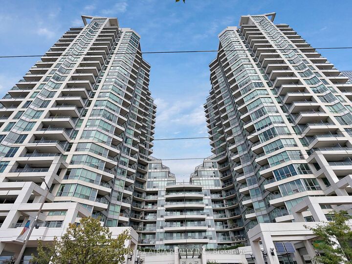 Photo de la propriété:  228 Queens Quay N/A W 1101  ON M5J 2X1 