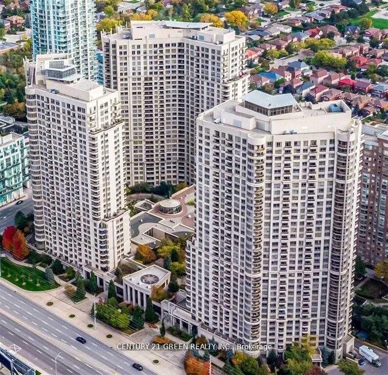 Photo de la propriété:  3888 Duke Of York Boulevard 2726  ON L5B 4P5 
