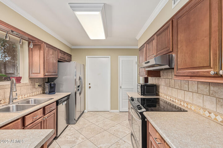 Property Photo:  10302 W Cheryl Drive  AZ 85351 