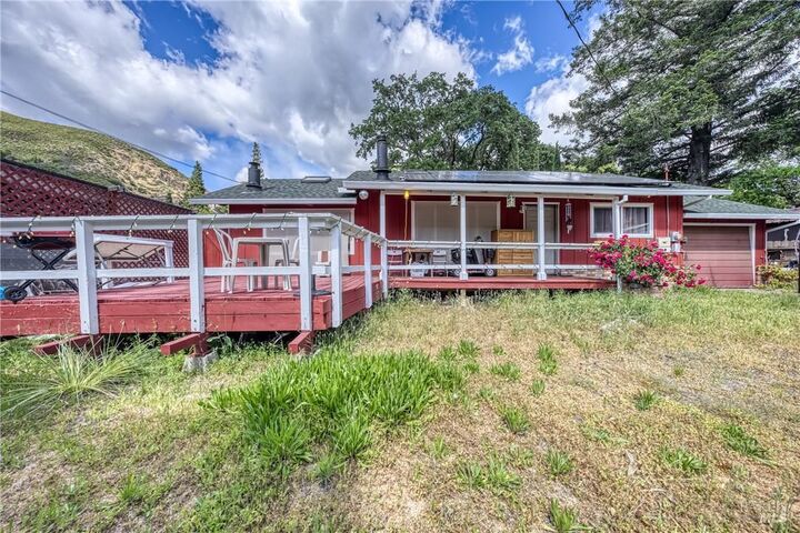 Property Photo:  5174 D Albert Drive  CA 95485 