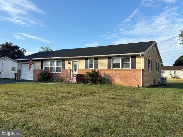 1351 S Duke Street  Palmyra PA 17078 photo