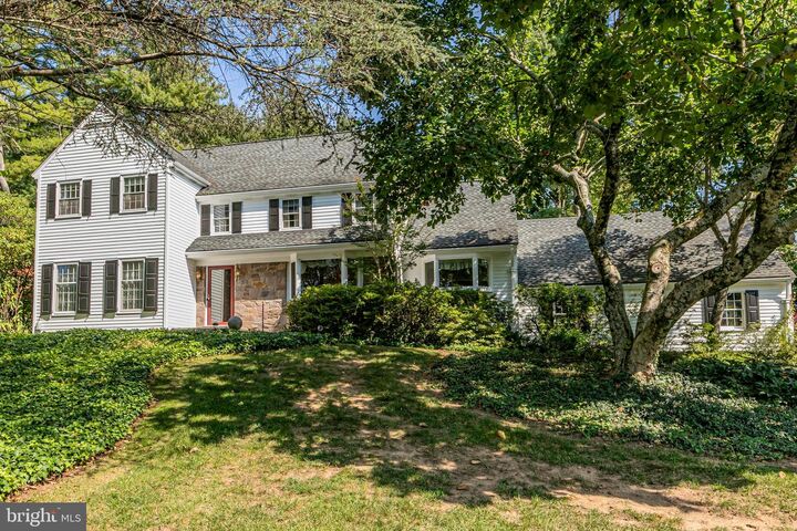 Property Photo:  140 Hun Road  NJ 08540 