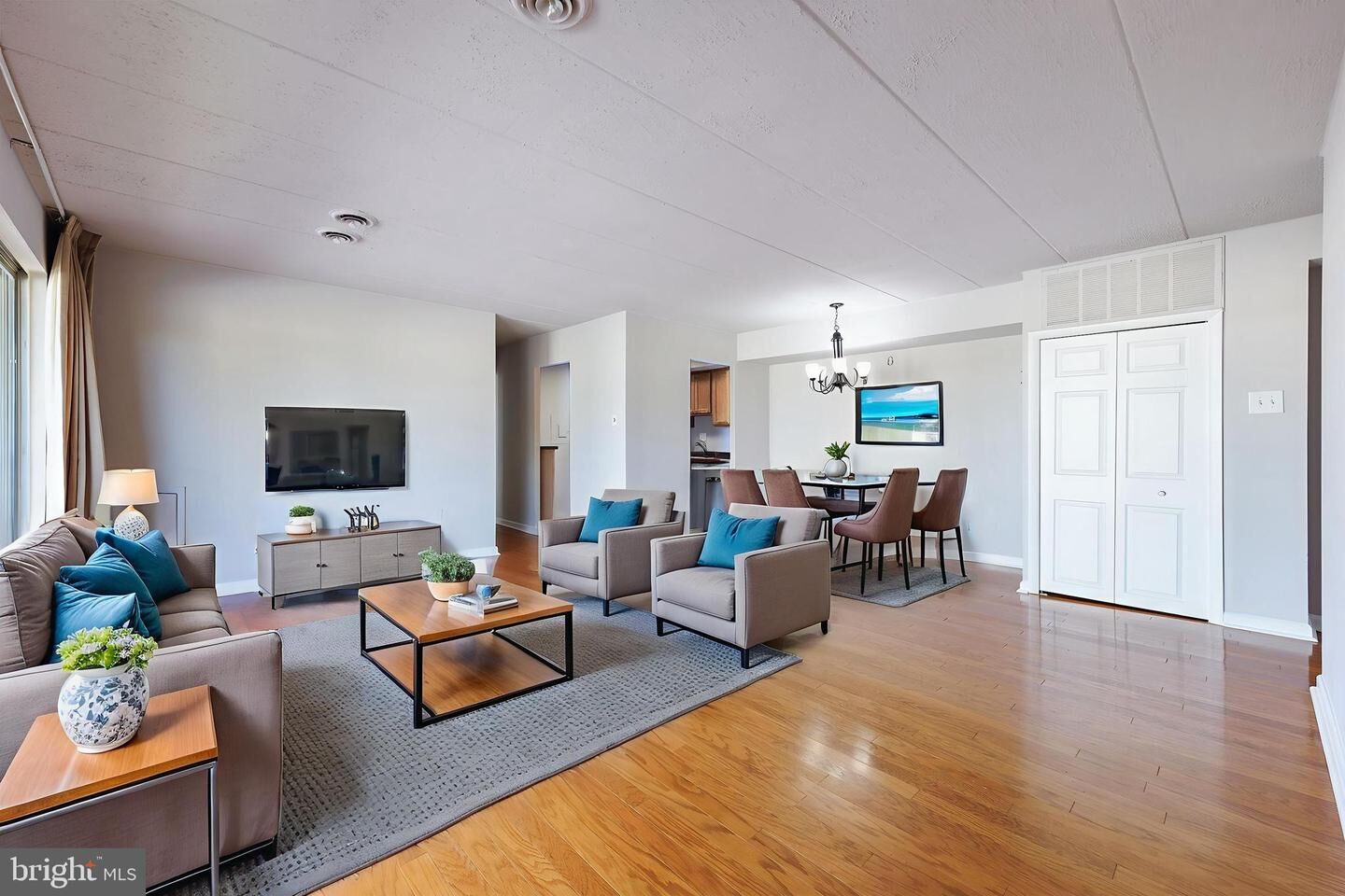 Property Photo:  2630 Wagon Drive 294  VA 22303 