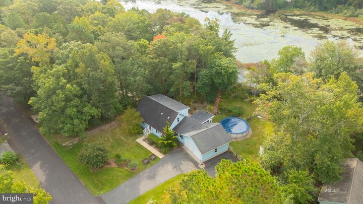 29 Lake Shore Drive  Lewes DE 19958 photo