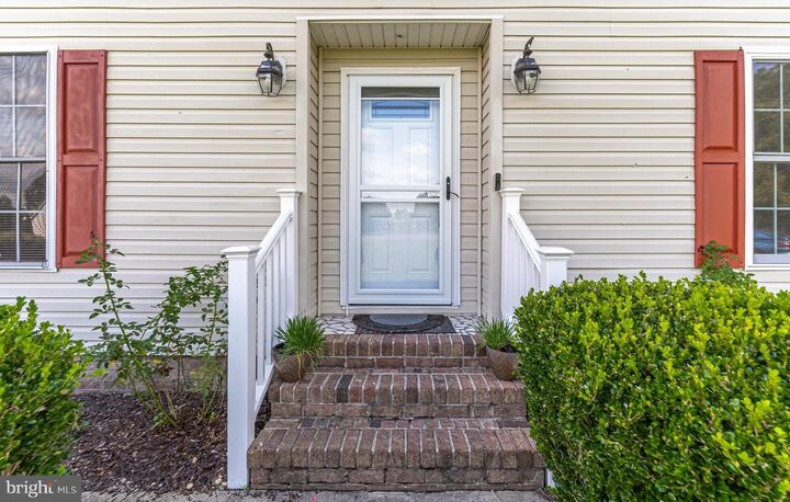 Property Photo:  650 Suffolk Court  MD 21801 