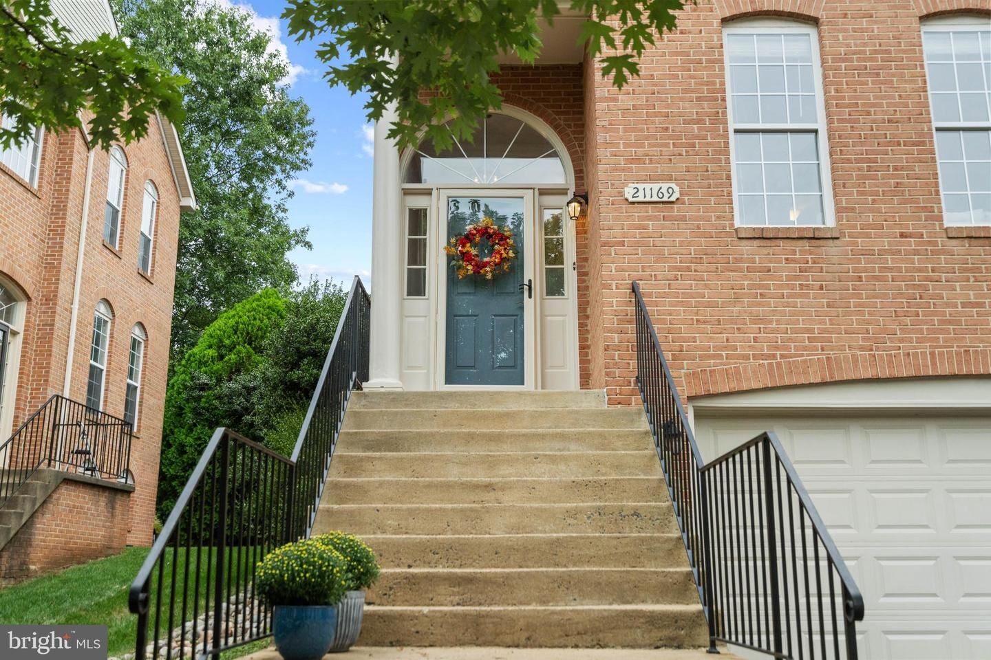 Property Photo:  21169 Millwood Square  VA 20165 