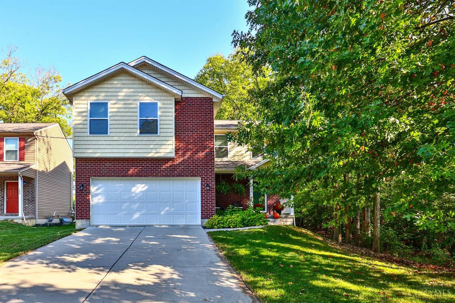 Property Photo:  186 Garfield Avenue  OH 45246 