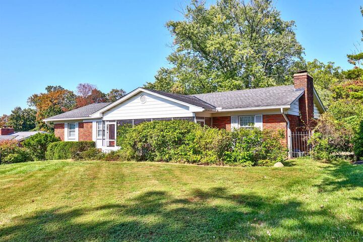 Property Photo:  3592 Horncastle Drive  OH 45241 