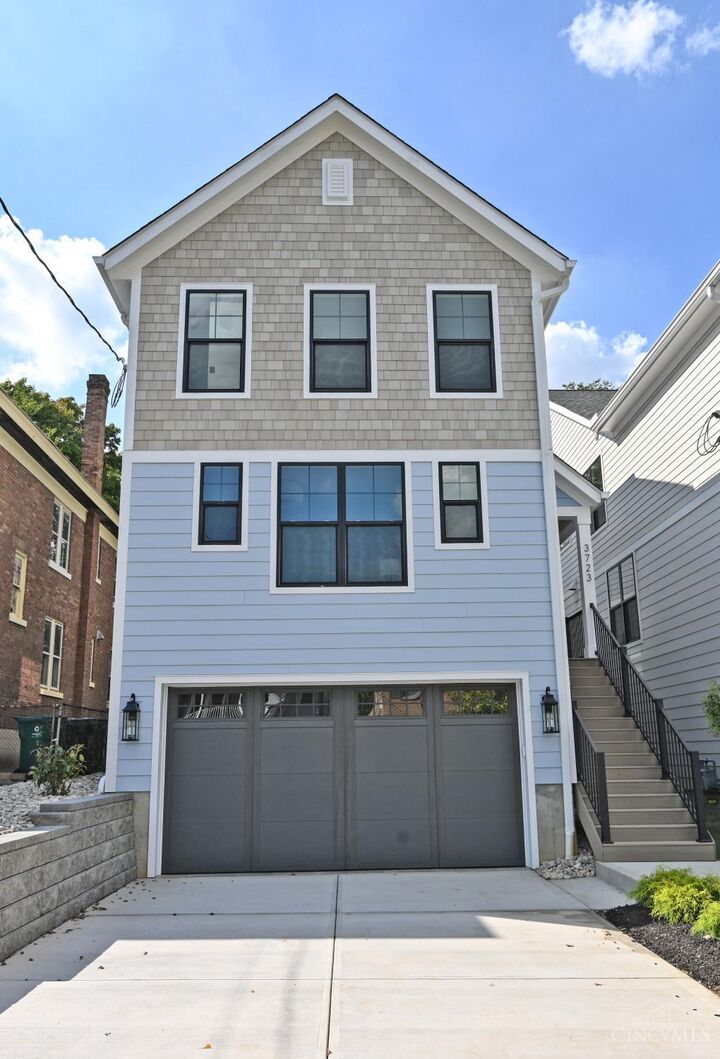 Property Photo:  3723 Drakewood Drive  OH 45209 