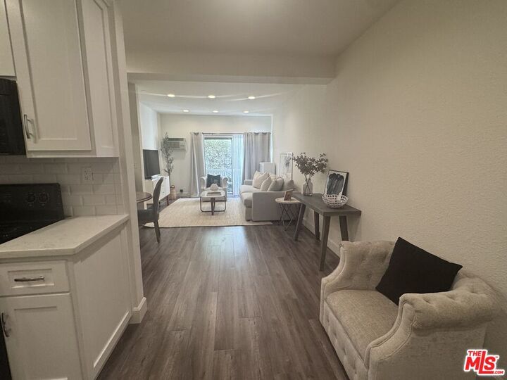 Property Photo:  1440 Veteran Ave  CA 90024 