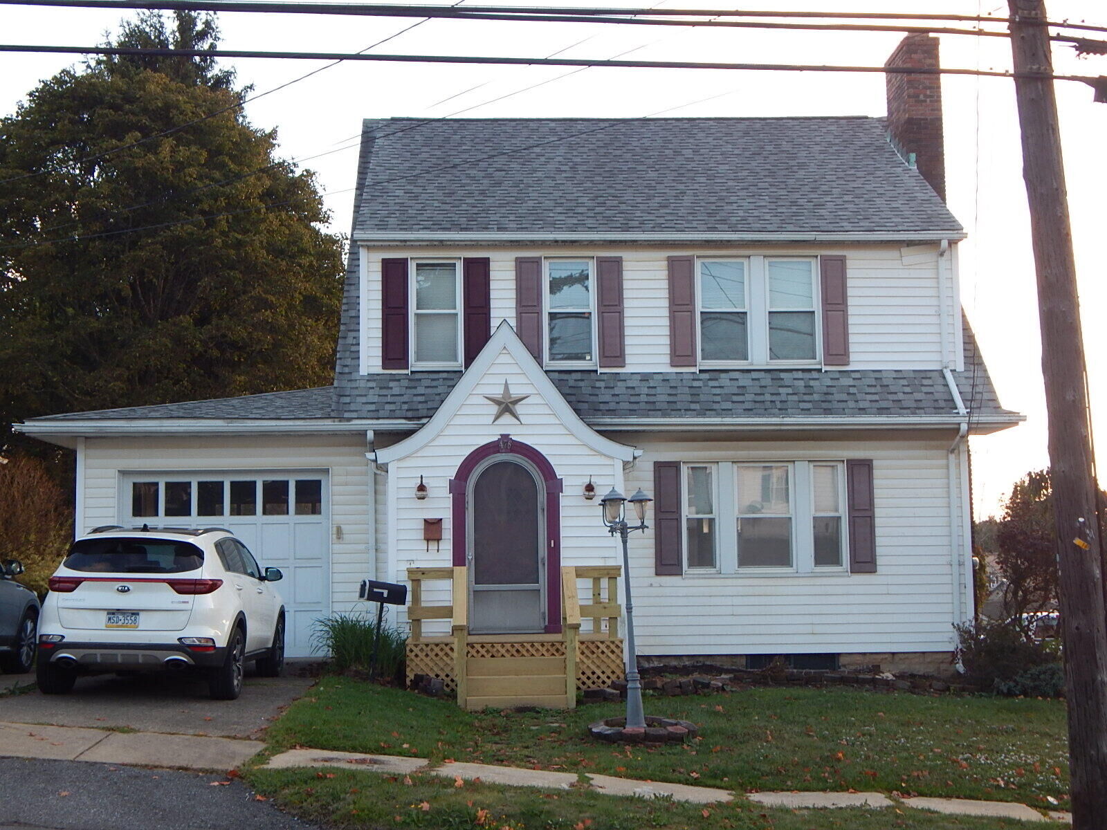 Property Photo:  476 S Michael St  PA 15857 