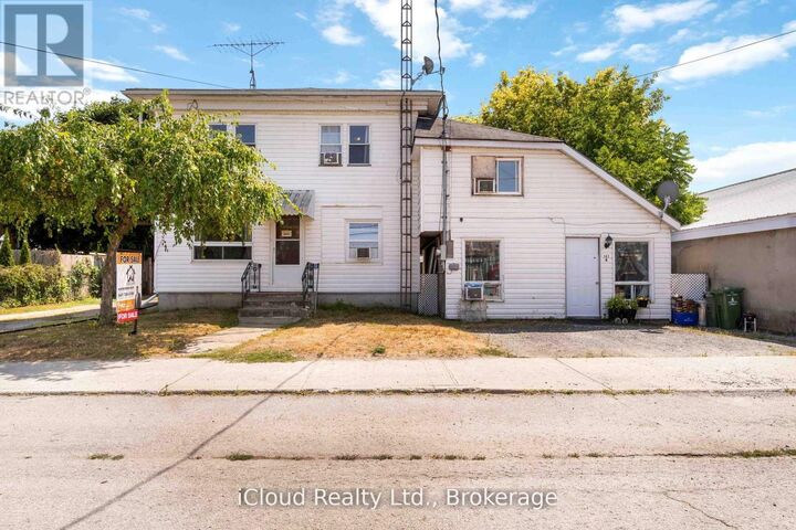 Property Photo:  141 Main Street  ON K0H 2N0 