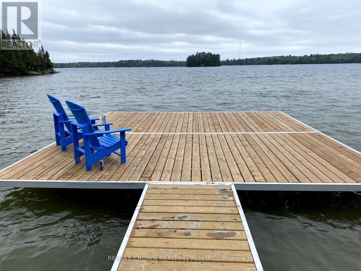568 Hemlock Island — photo 1