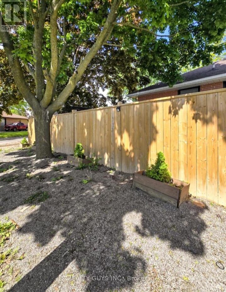 Property Photo:  650 Crawford Drive  ON K9J 3W7 