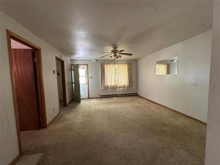 Property Photo:  66 Hill Street  MB R8A 1J1 