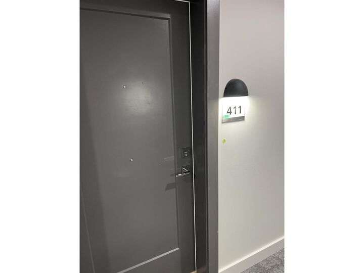 Property Photo:  13788 76 411  BC V3W 3V9 
