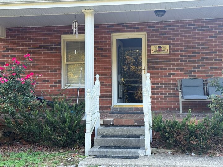 Property Photo:  7480 Ky. Rt. 580  KY 41238 
