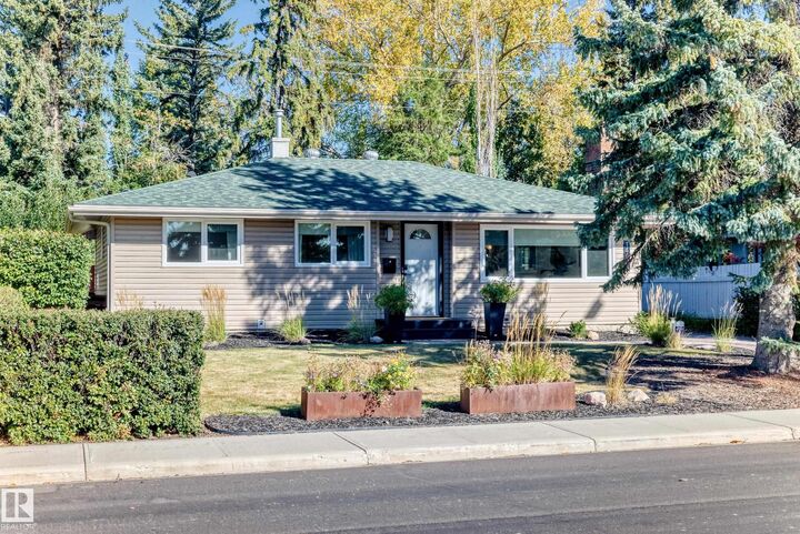 14608 80 Avenue NW  Edmonton AB T5R 3K6 photo