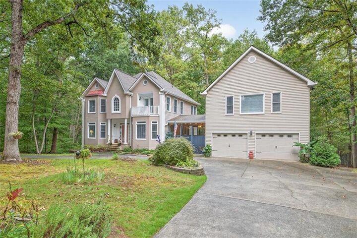 Property Photo:  2901 Tree Top Road  GA 30019 