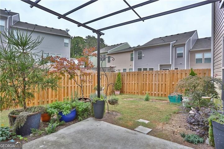 Property Photo: 1311 Brookmere Way GA 30040