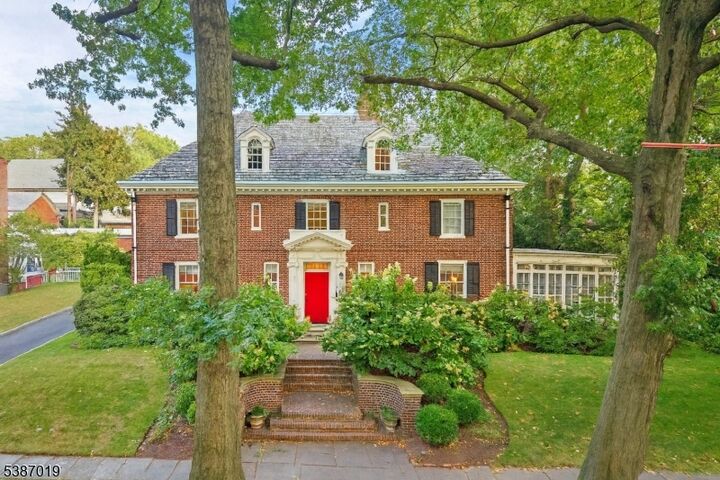 655 Lake St  Newark City NJ 07104 photo