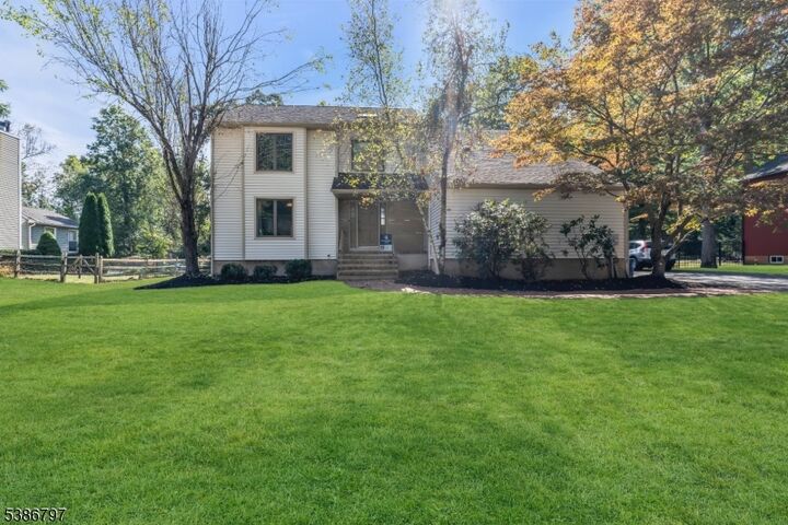 Property Photo:  11 Andover Ave  NJ 08807 