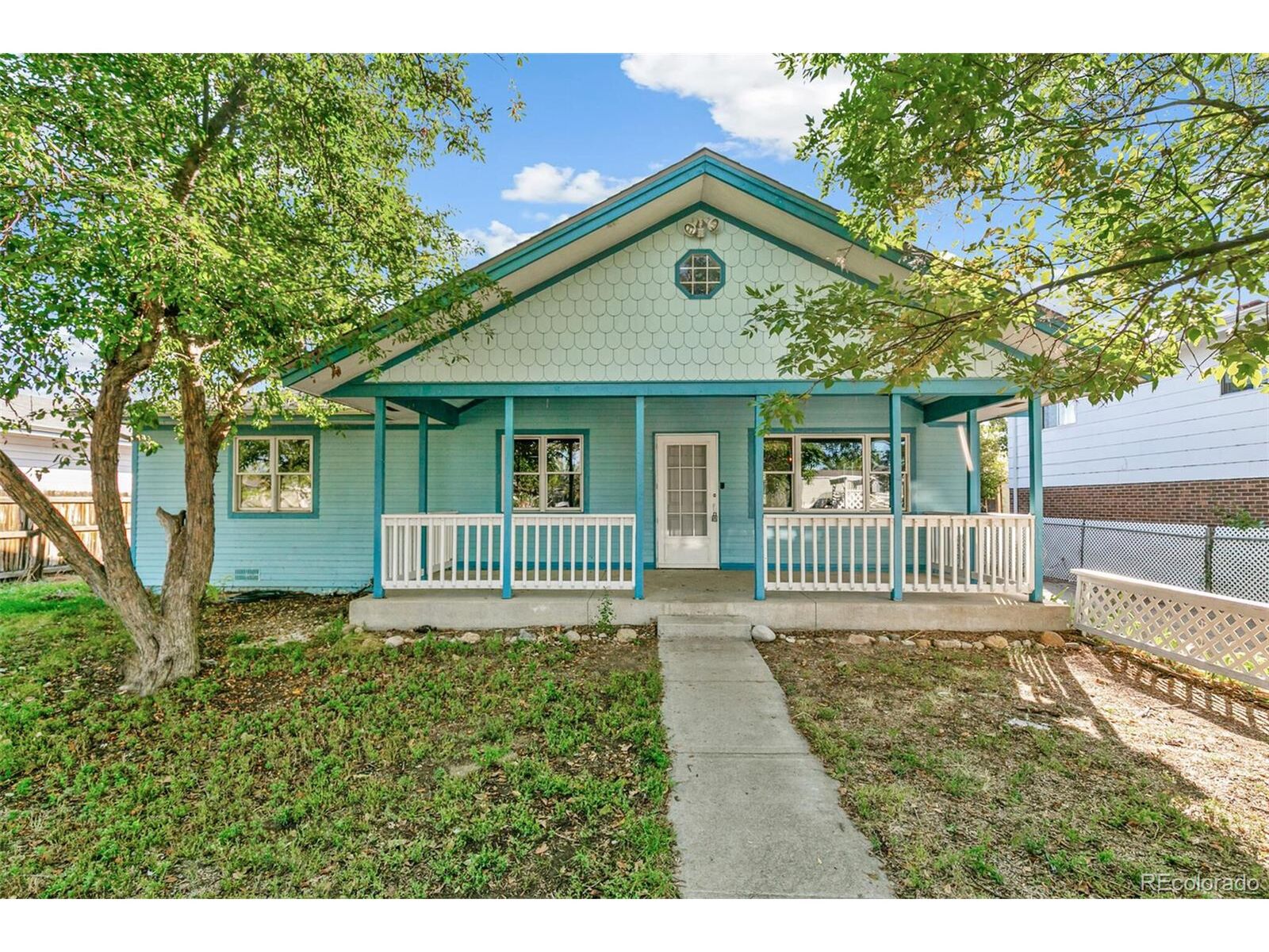 Property Photo:  530 2nd St  CO 80102 