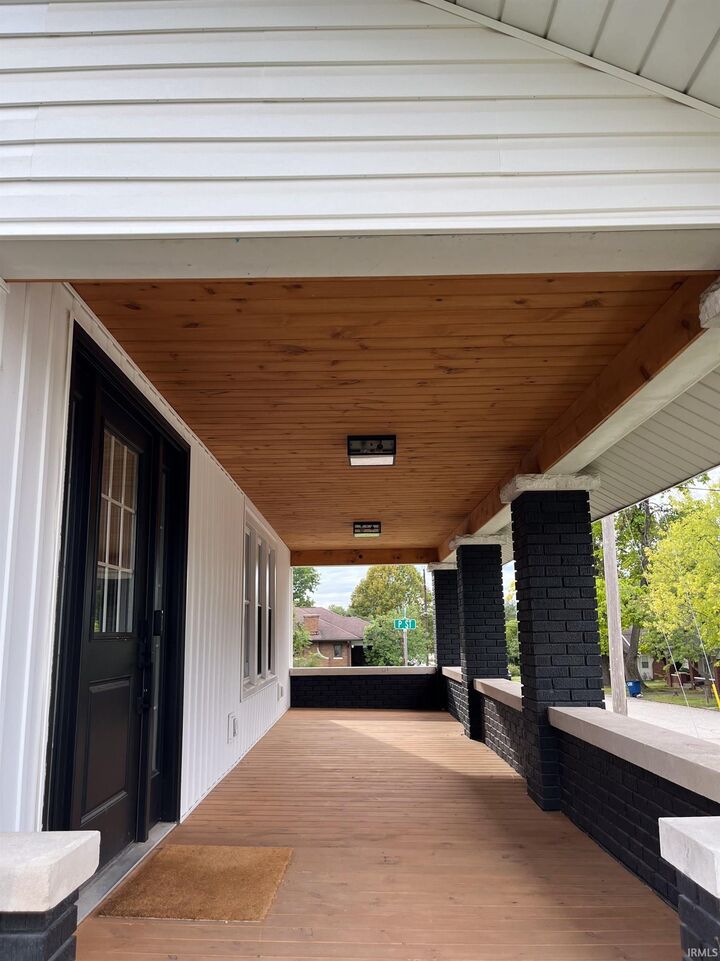 Property Photo:  1526 11th Street  IN 47421