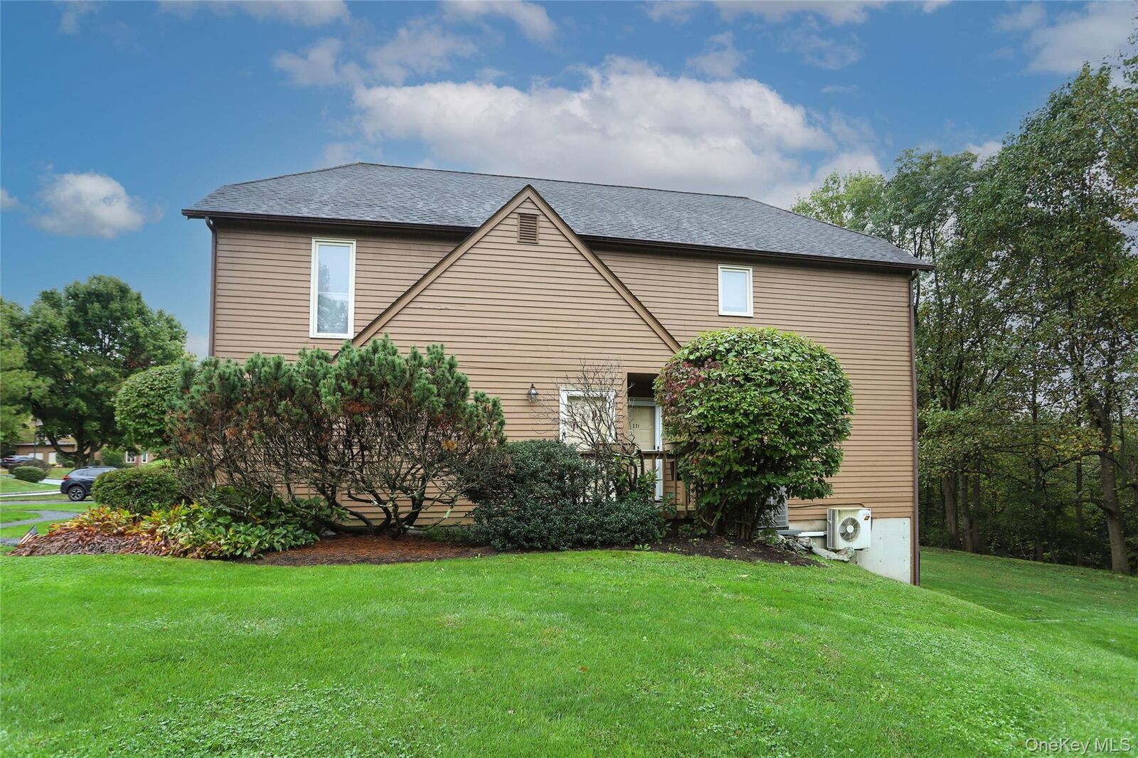 Property Photo:  231 Tree Top Lane  NY 10598 