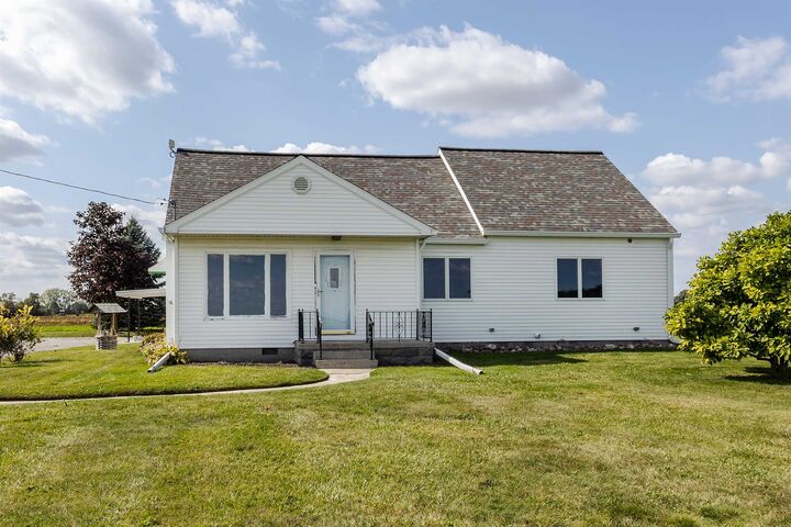 9325 Hospital  Freeland MI 48623 photo