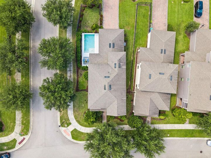 Property Photo:  8256 Bayview Crossing Drive  FL 34787 