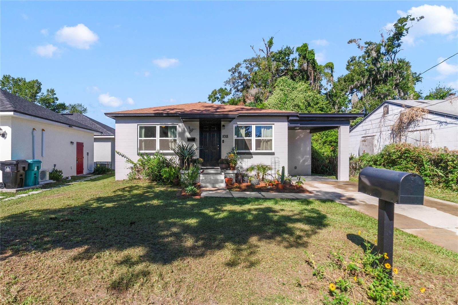 Property Photo:  1018 Mack Avenue  FL 32805