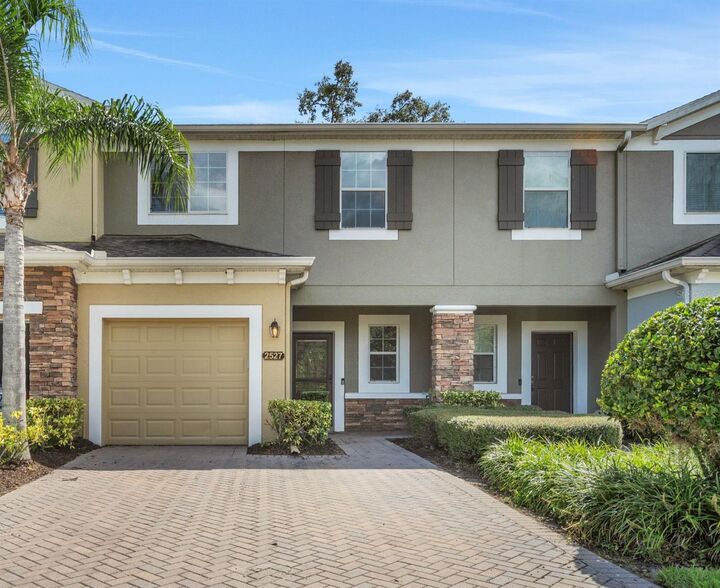 Property Photo: 2527 River Landing Drive FL 32771