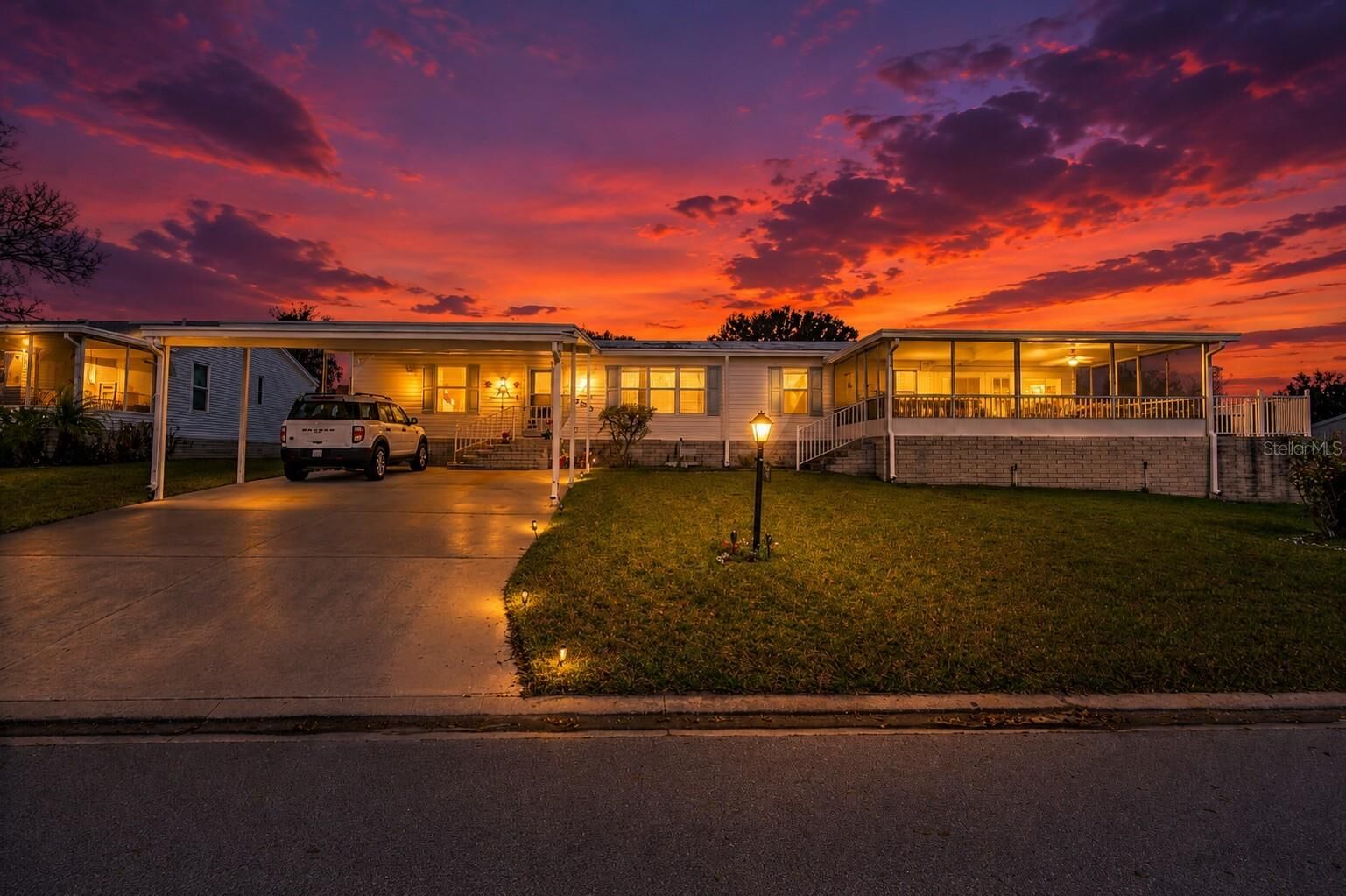 Property Photo: 4005 Myrtle Oak Court 838 FL 32798