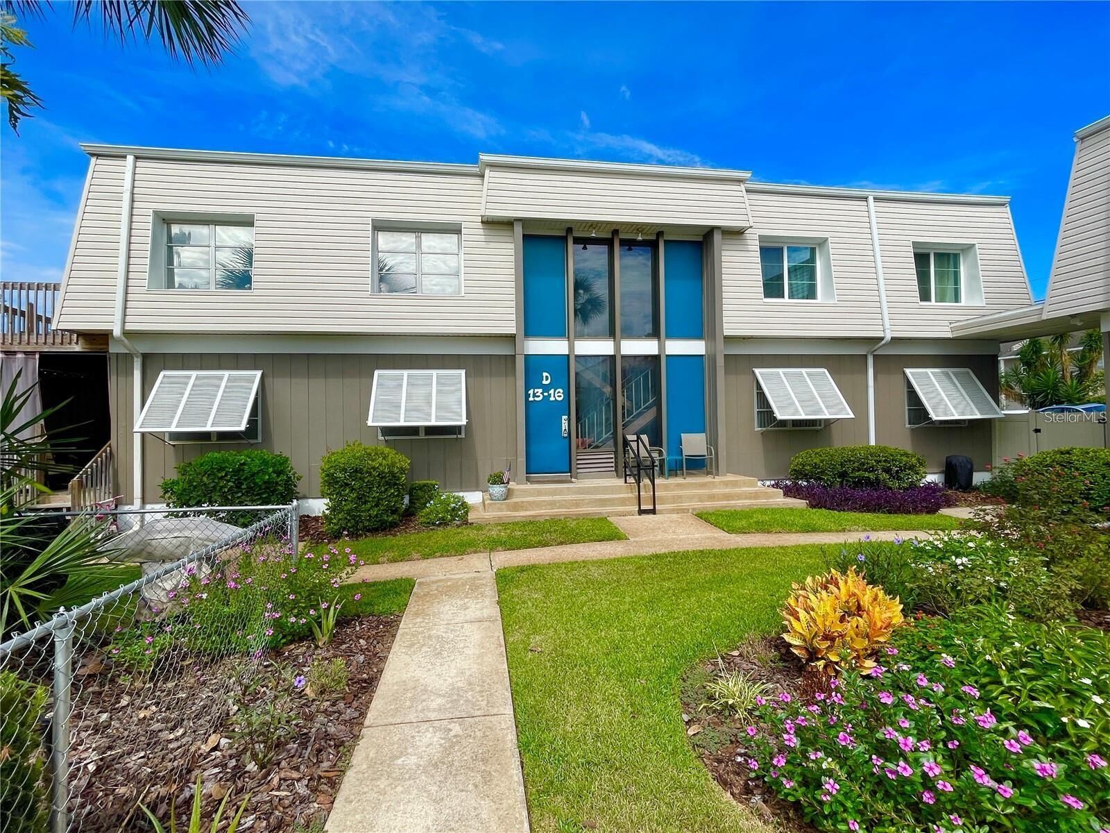 Property Photo:  121 Caribbean Street 140  FL 32725 