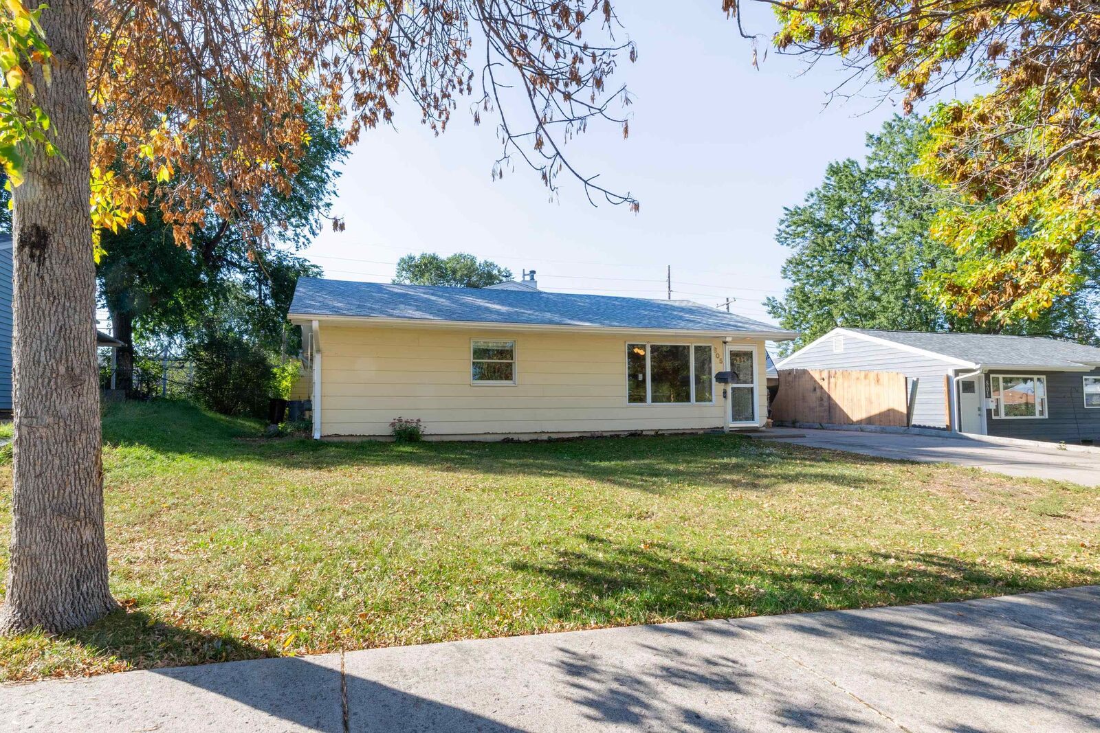 Property Photo: 805 E Indiana Street SD 57701-5834
