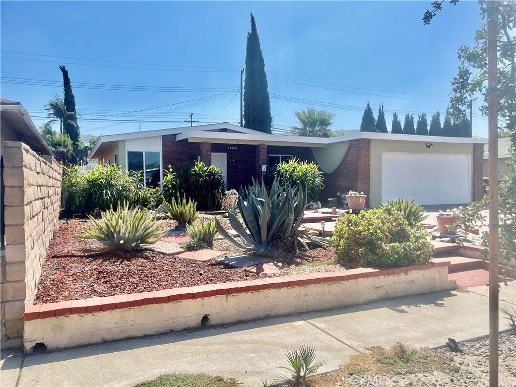 Property Photo:  18654 18654 Del Bonita  CA 91748 