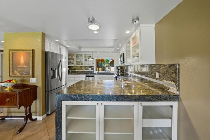 Property Photo: 40 Presidio Place CA 92260