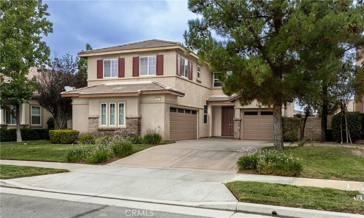 Property Photo:  366 Suncup Circle  CA 92543 