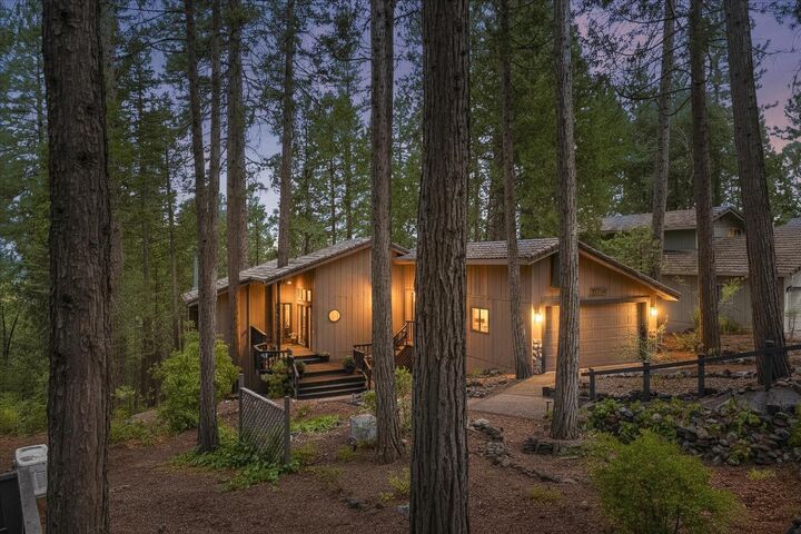 Property Photo: 723 Larkspur Lane CA 95247